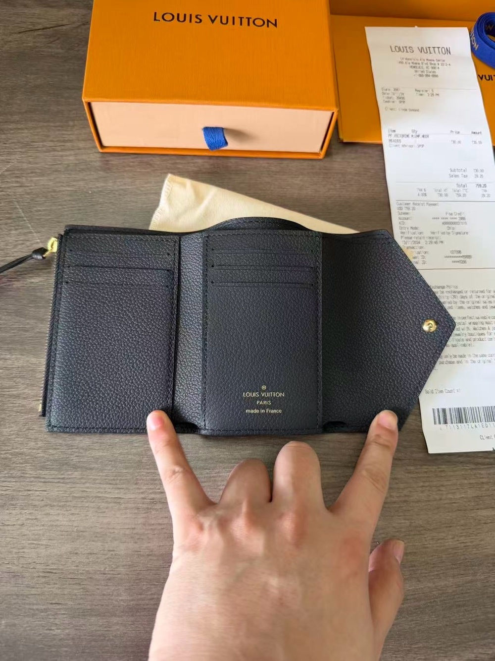 Louis Vuitton Black Monogram Envelope Wallet with Gold Snap - Picture 8 of 16